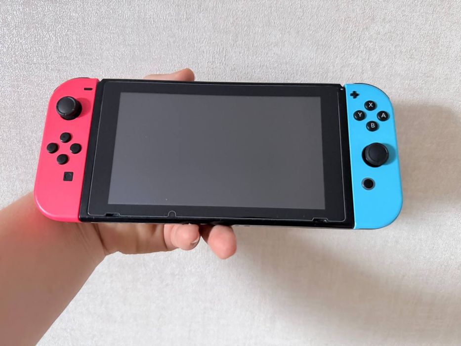 Безкоштовні ігриNintendo Switch V2 Animal Crossing Edition 64Gb