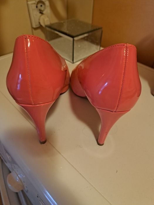Szpilki Deichmann 41 koral piękne