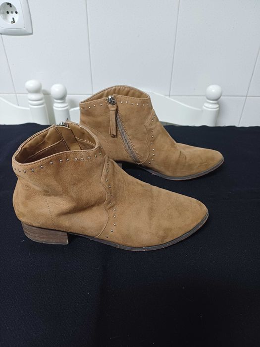 Botas castanhas Sfera Nº38