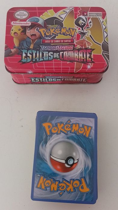 Conjunto de 80 cartas do Pokémon + lata
