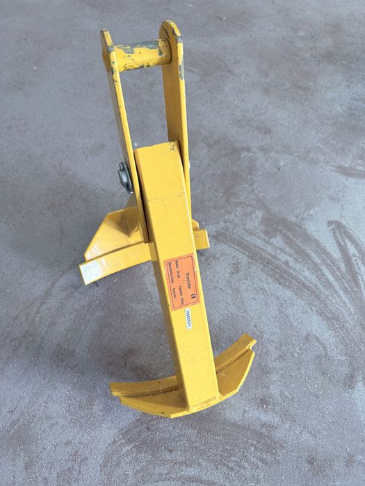 chwytak do beczek model DL 350