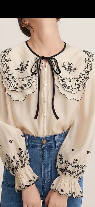 Неймовірно красива вишита блузка