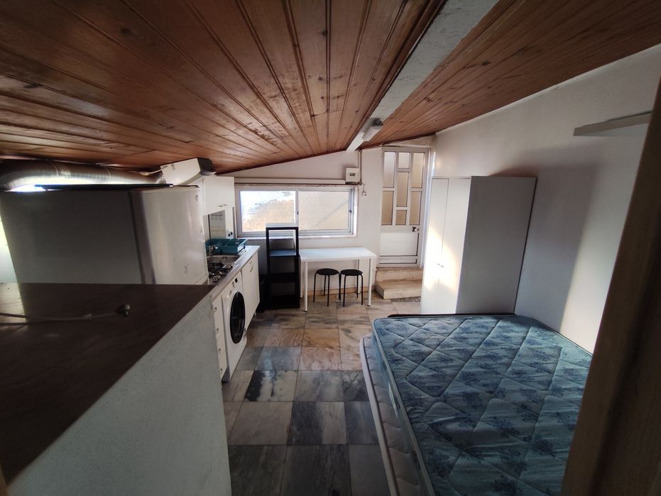 T0 aluga se em ramada/odivelas/caneças