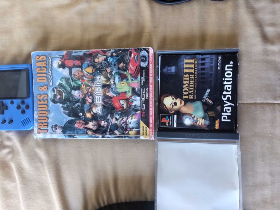 Nostalgia tomb Raider 3 os One ouro hallifax completo bíblia dos jogos 2004 retro game gameboy.