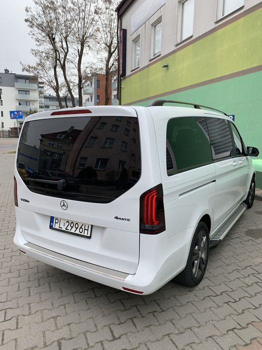 Wynajem MERCEDES bus 8 osób V-klasa VIP wypożyczalnia rent wakacje van