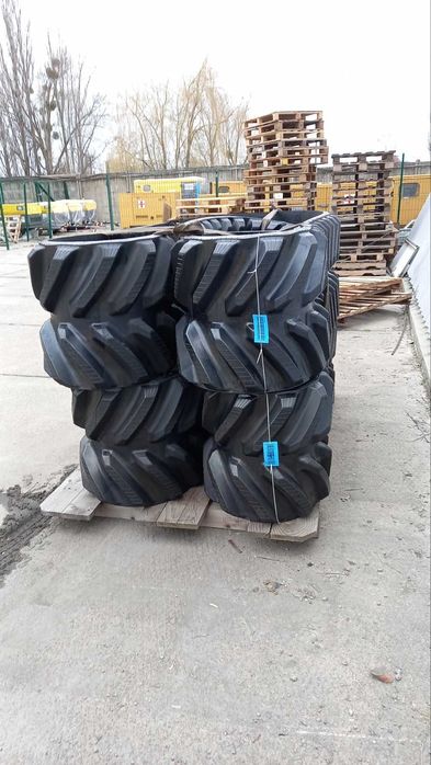 Резиновые гусеницы Гумові гусениці на спецтехнику