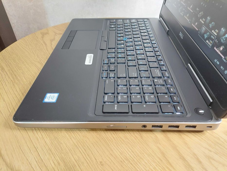 Ігровий Dell i7/16GB DDR4/256 SSD+500HDD/Гарантія!/Батарея 4г. торг