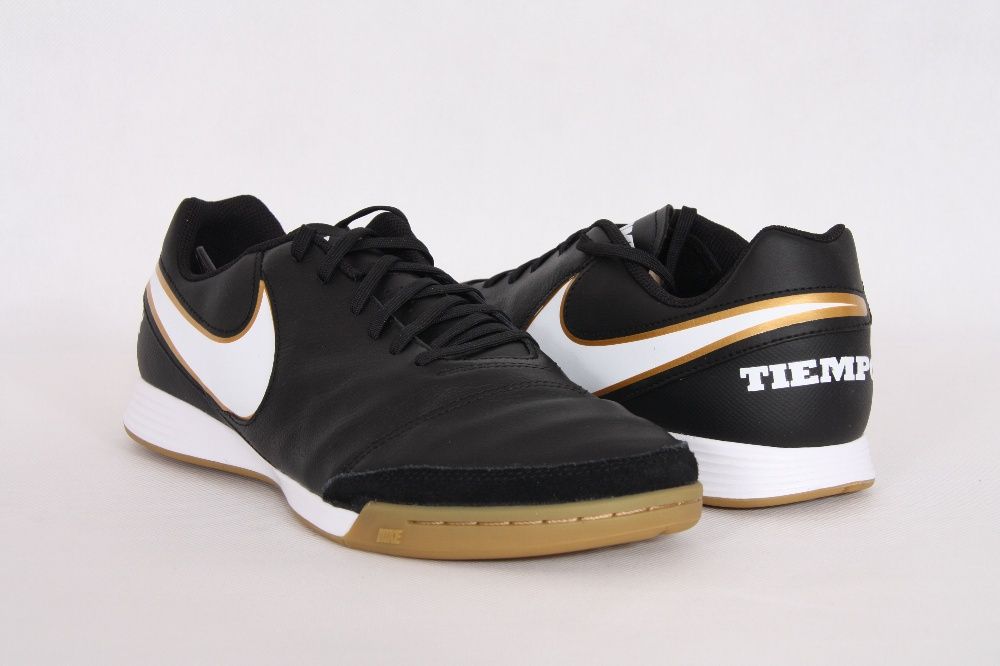 Buty Nike halówki skóra rozmiar 39,40 ,  nowe!!!