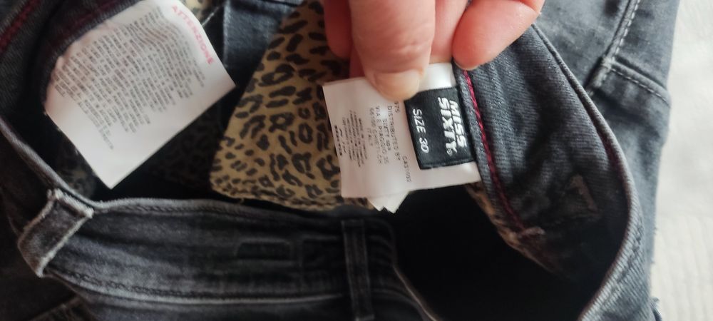 Calça de ganga preta miss sisty