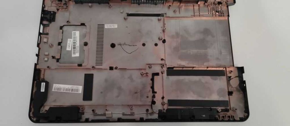 Obudowa dolna Asus X555LD z maskownicą na ram i głośnikami