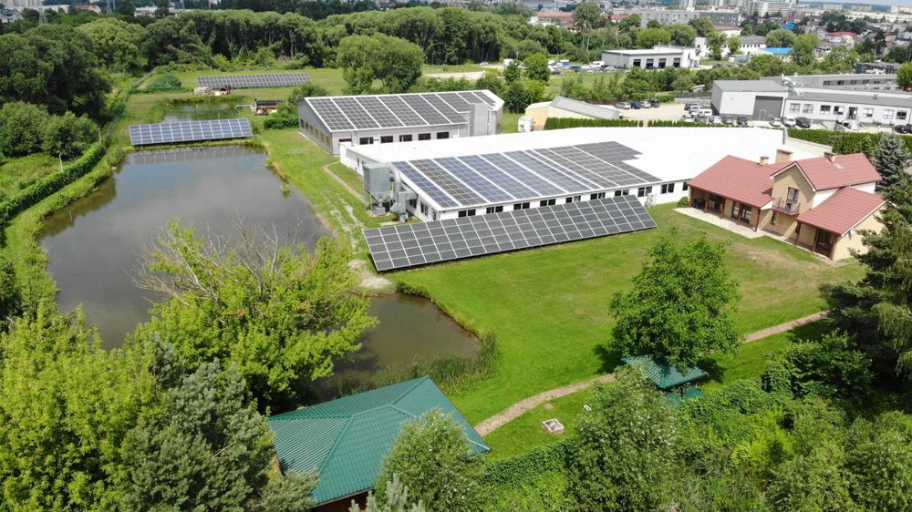 Zakład produkcyjny Fabryka mebli Hala