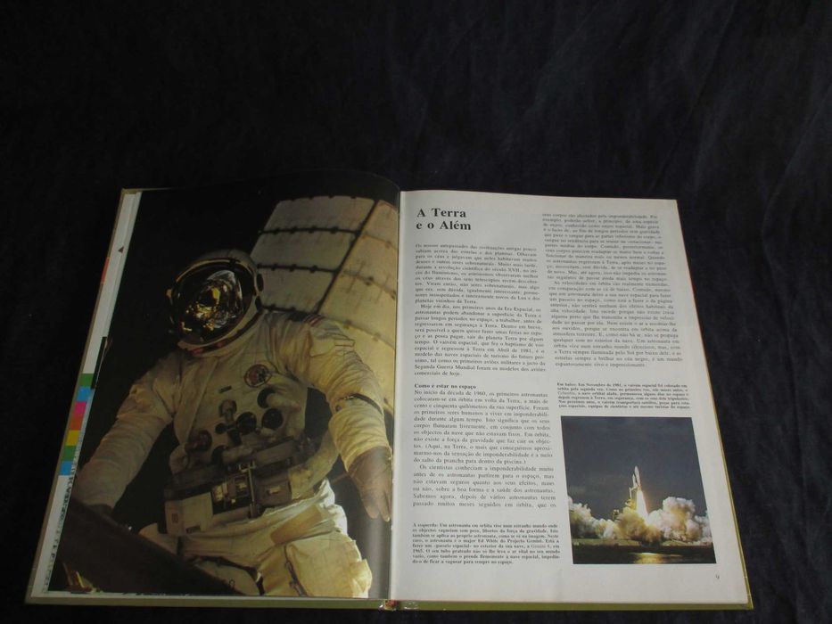 Livro O Universo Enciclopédia Juvenil Ilustrada Ron Taylor