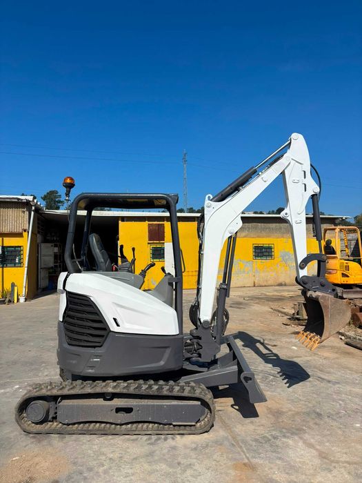 Mini giratoria - escavadora Bobcat E27Z