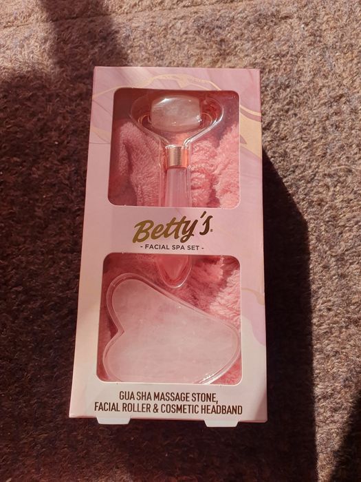 Zestaw do masażu guasha ( opaska, roller i kamień- jadeit)na prezent