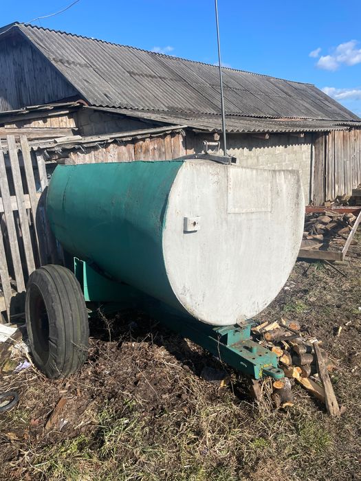 Продам бочку 2,5 куба