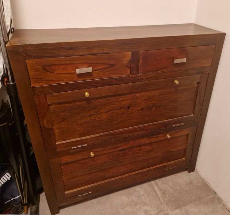 Szafka na buty w stylu kolonialnym 100x100x30 z litego drewna