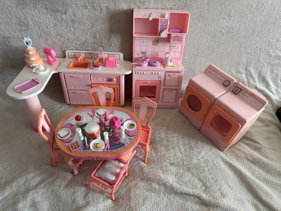 Zestaw barbie kuchnia i pralnia sweet roses