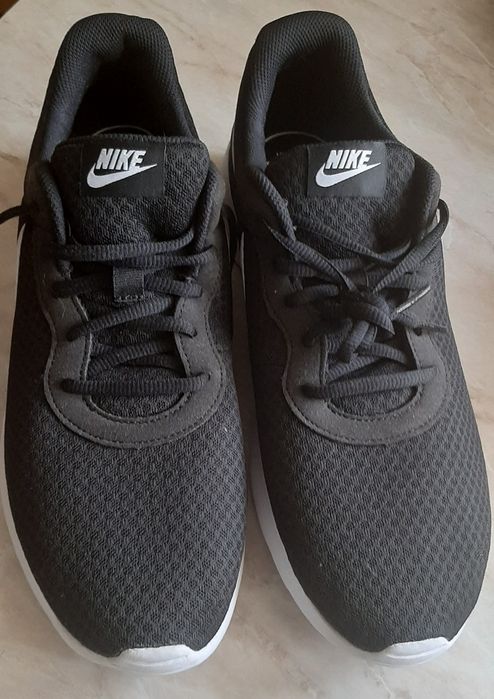 Красовки  NIKE новые