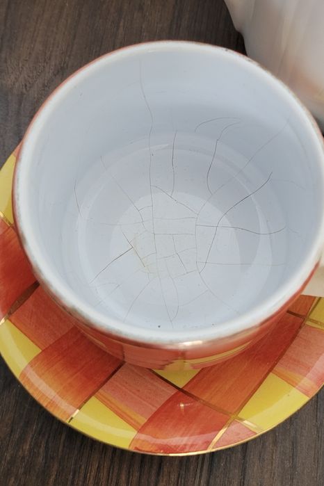 filiżanki, dzbanek /czajnik /imbryk