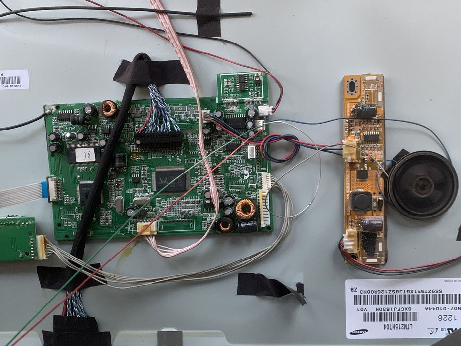 Телевізор Samsung автомобільний