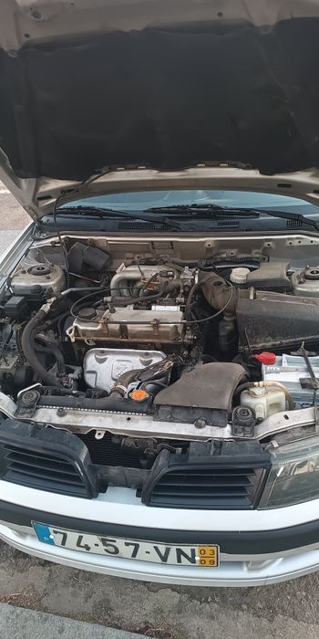 Mitsubishi Carisma 1.3 Gasolina • 2003 • 223.000 km