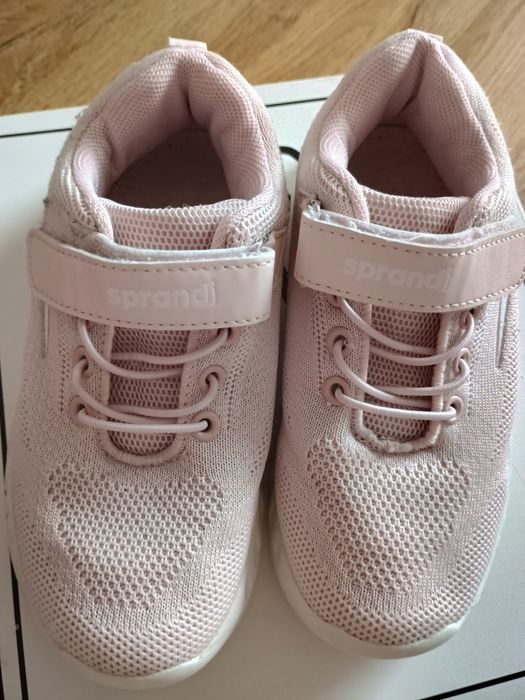 Sneakersy Sprandi