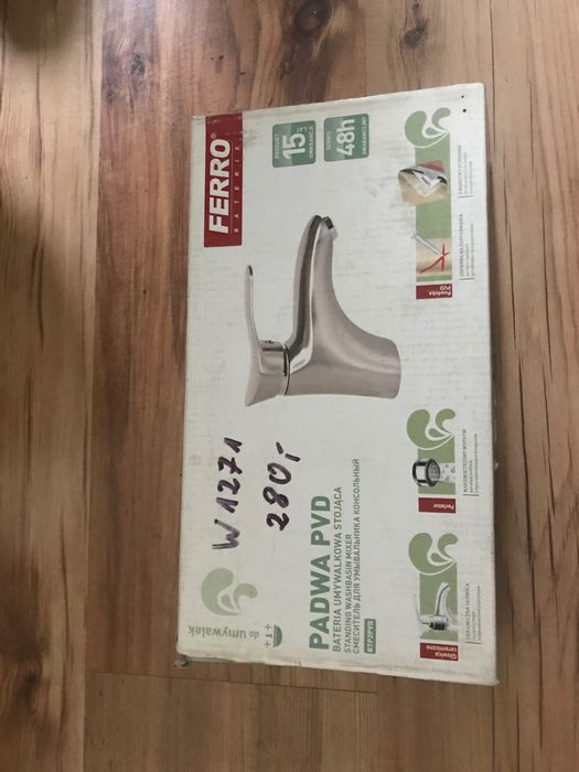 Bateria ferro Padwa umywalka stojąca