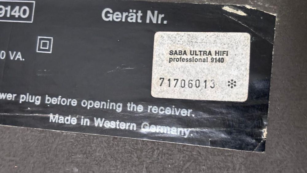 Amplituner niemiecki marki Saba ST9140
