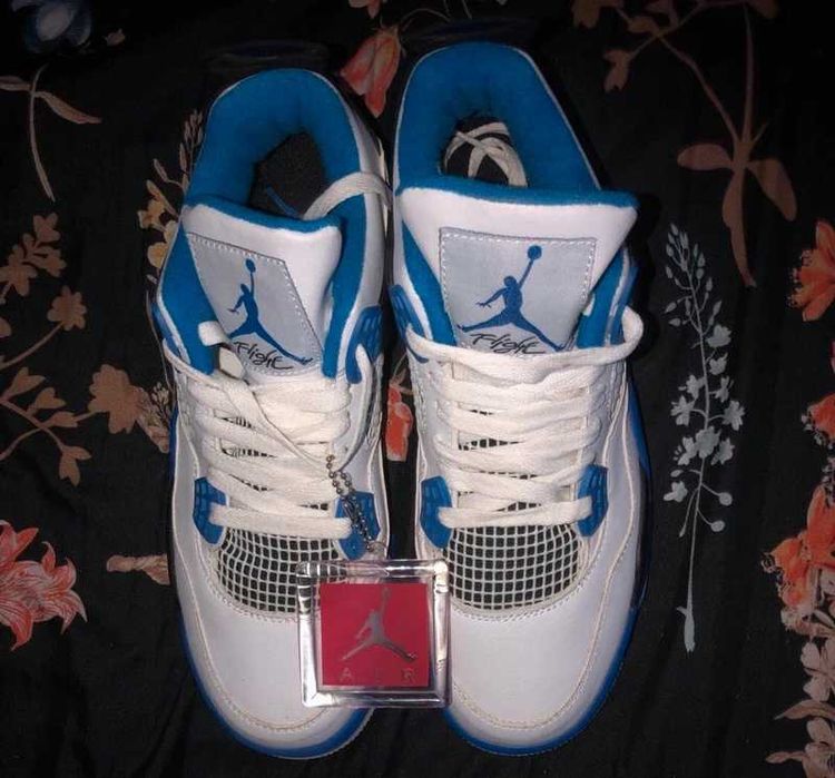 Buty Trampk Jordan 4 Retro Motorsports R.39