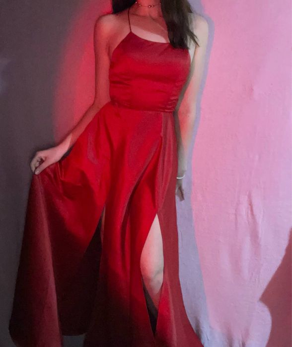 Сукня вечірня(королівський атлас)