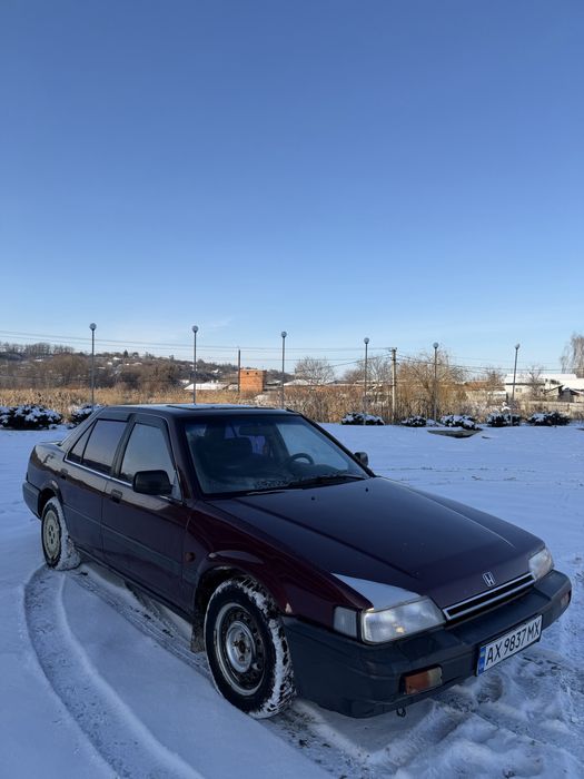 Honda Accord хозяйская на полном ходу