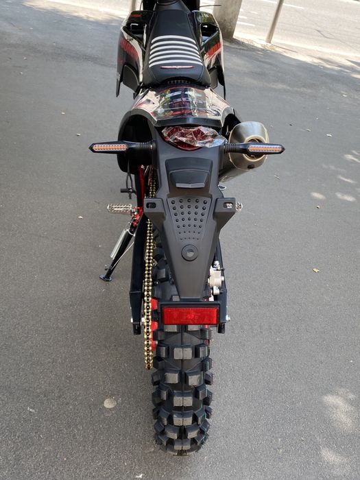 Мотоцикл ZUUMAV S6 (S6-YBF300H)