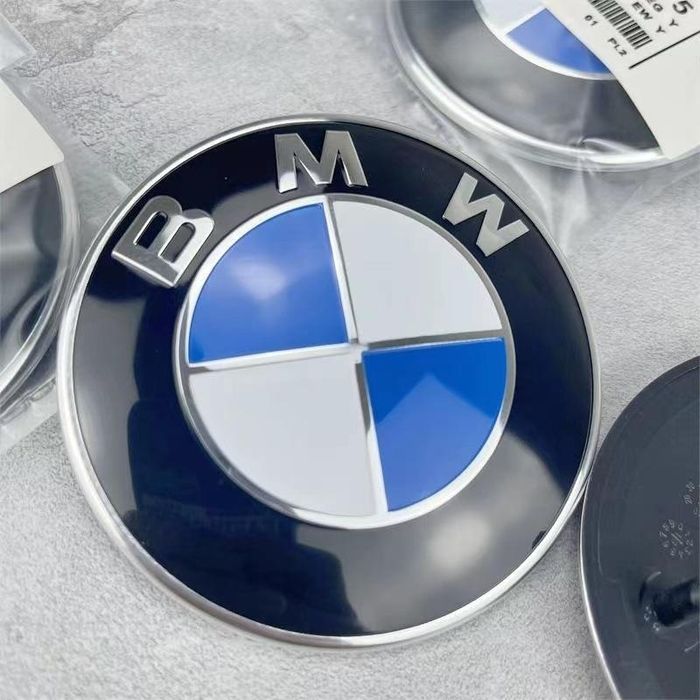 Emblematy BMW znaczek znaczki logo 82MM e36 e46 e60 e61 e39 e90 e91itp