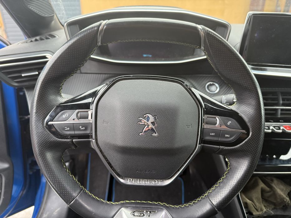 Peugeot e-208 GT line 2019