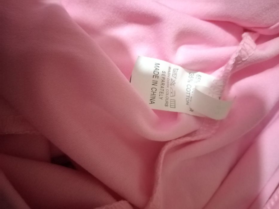 Calcinha Rosa tam M só 4€ excelente estado usadas so 2 vezes