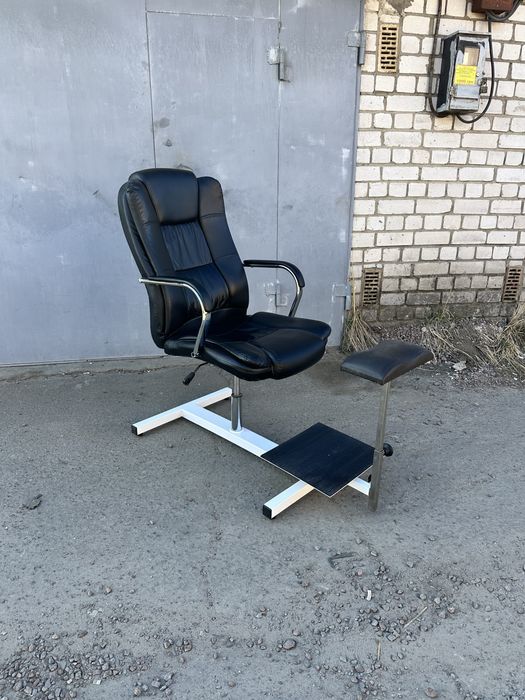 Крісло педікюрне