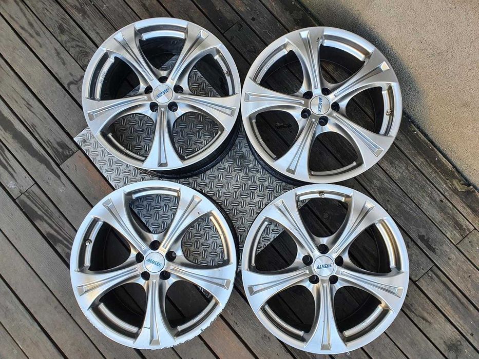 Felgi 18cali Audi A3 S3 Skoda Rapid Volkswagen Golf Z140