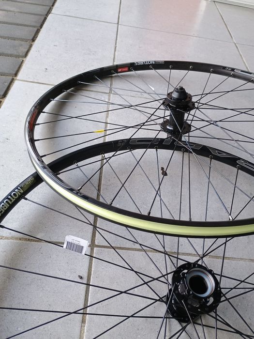 Rodas Notubes ZTR Rapid 25 para lefty FSI 29