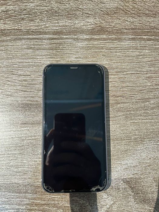 iPhone 11  128GB