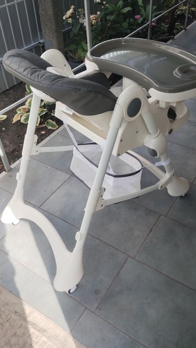 Стільчик для годування Carrello