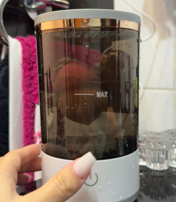 Limpador de pincéis elétrico