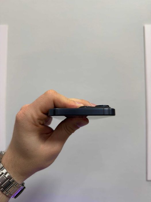 iPhone 15 Pro Max ESIM 256/512GB/1TB    Blue/Black/Natural Titan