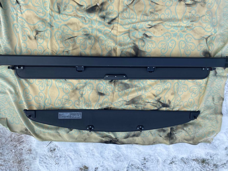 Продам оригінальну шторку багажника Лексус РХ 350 Lexus RX 350