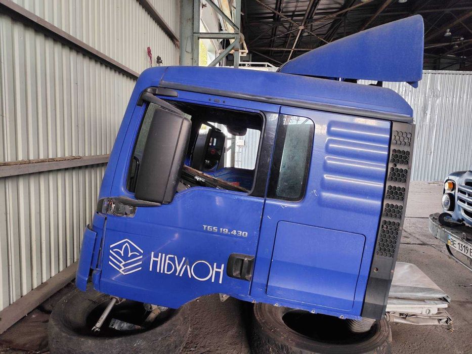 Кабіна MAN TGS 19.430