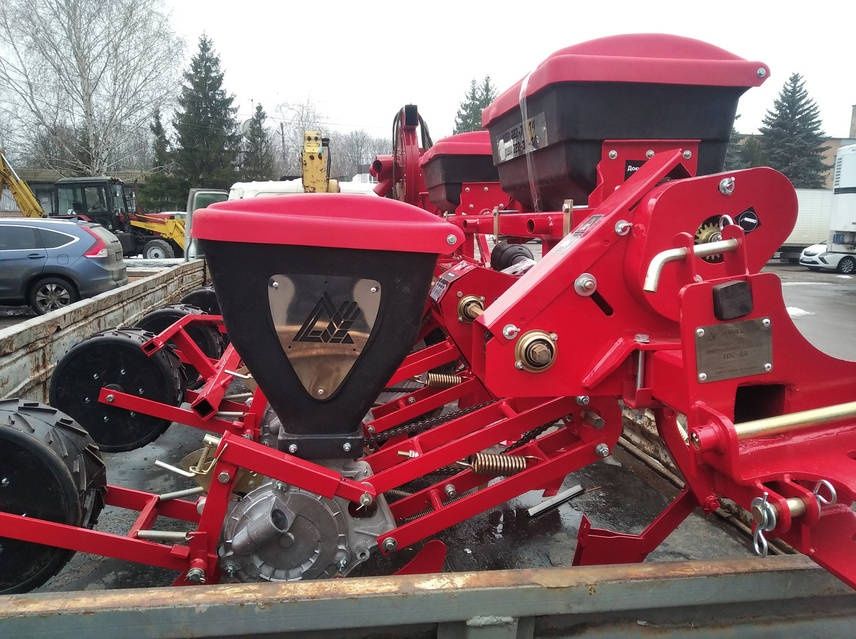 Сівалка Упс-4а, Упс-6а, Упс-8а AVALON