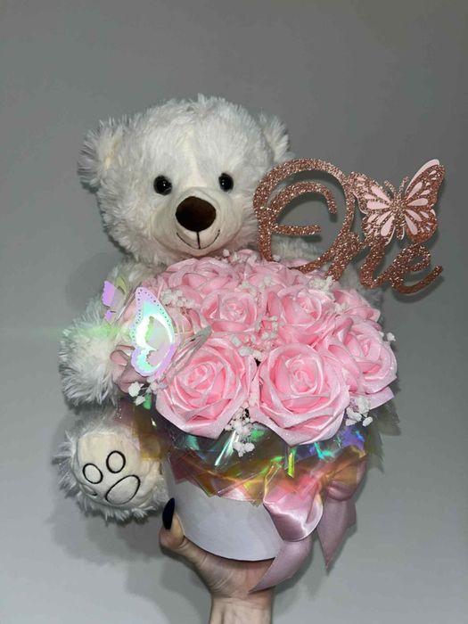 Ręcznie robione kwiaty ze wstążki – bukiety, dekoracje, prezenty