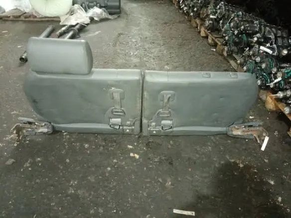 Третій ряд сидінь ТОЙОТА 200