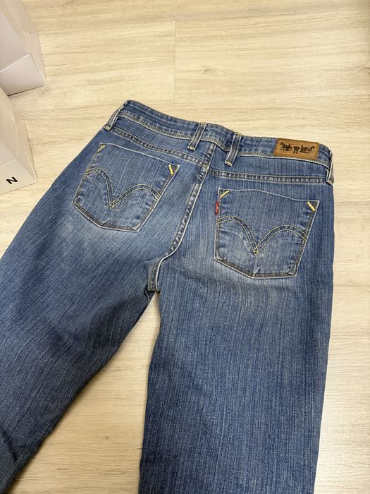 Levis bootcut джинси жіночі вінтаж