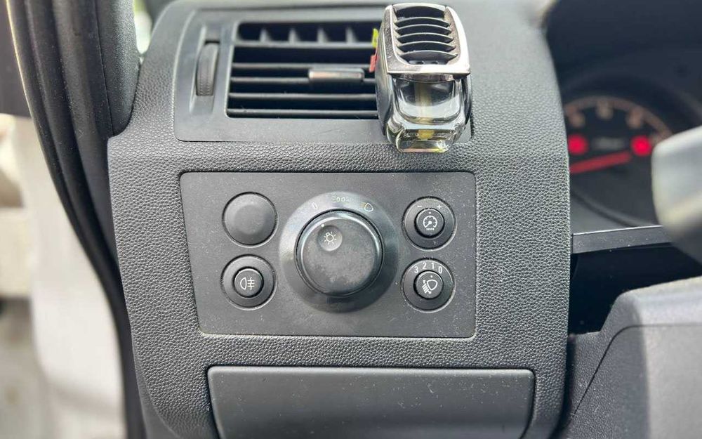 Opel Zafira 2009 року