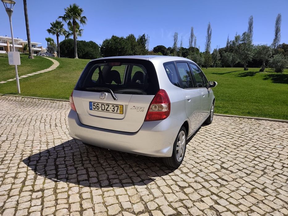 Honda Jazz 1.2 2007 – Nacional | Muito Estimado-130000 mil kms